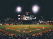 开云下载-意甲焦点战之外的欧洲足球启示录，从希腊完胜波兰看战术纪律与团队韧性