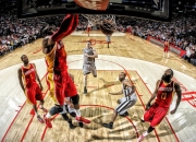 开云在线直播-钢铁意志与团队荣光，奥恰洛夫独扛大旗，波兰队历史性碾压德国队