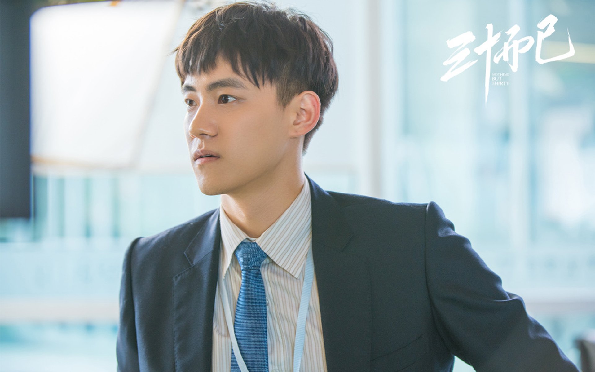 欧战烽火中的孤胆英雄，弗拉霍维奇个人秀撕裂比利亚雷亚尔，苏格兰见证新时代锋霸崛起